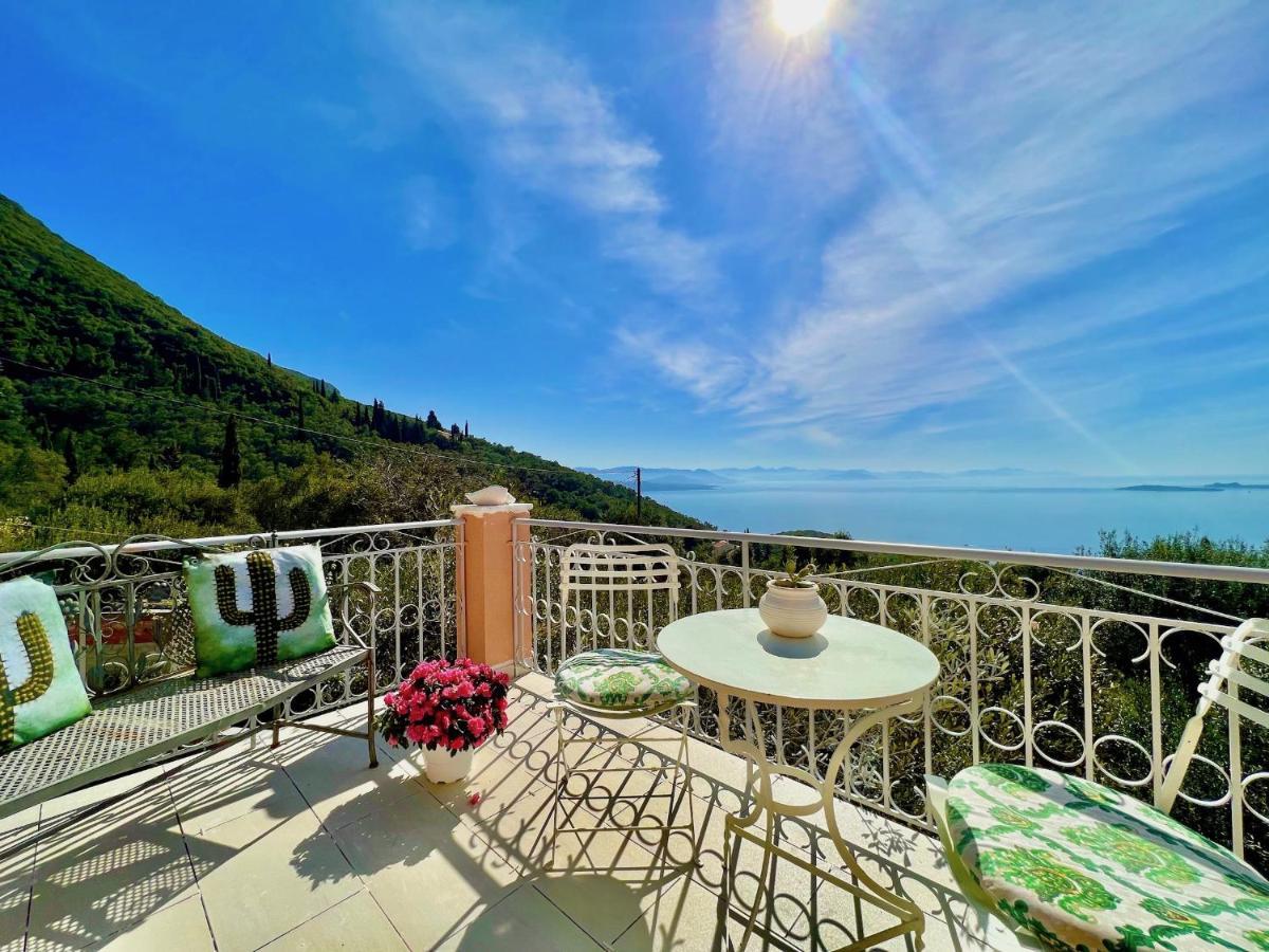 Villa Evmaria With Private Swimming Pool Spartylas Exteriör bild